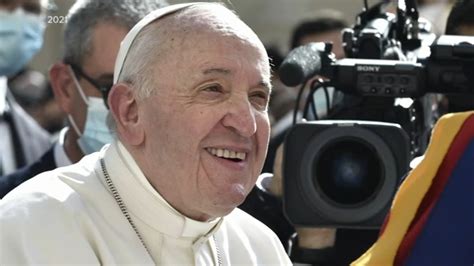 Today's front pages: 'Chicago's pope' .